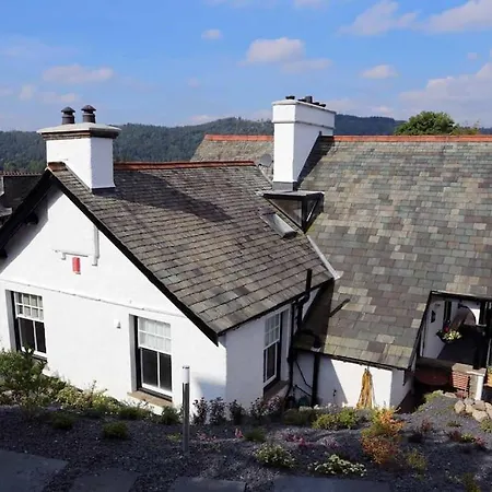 Holland's In The Heart Of * Bowness-on-Windermere
